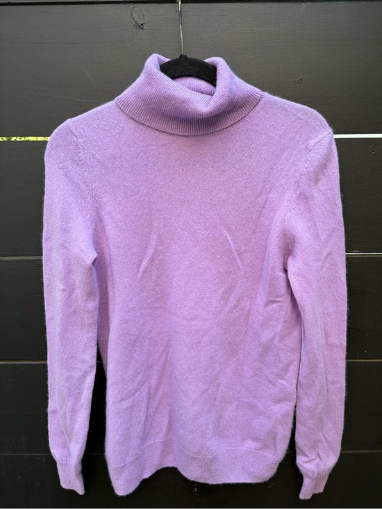 Bloomingdale's Sweaters - C by Bloomingdale’s 100% Cashmere Turtleneck Sweater Purple Size M
